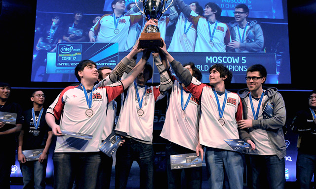 【战报】2025LPL春季赛TT 2-1 OMG，下路双人组主导TT让一追二