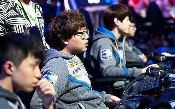 德国战车就位 BIG天价签下faveN创造纪录